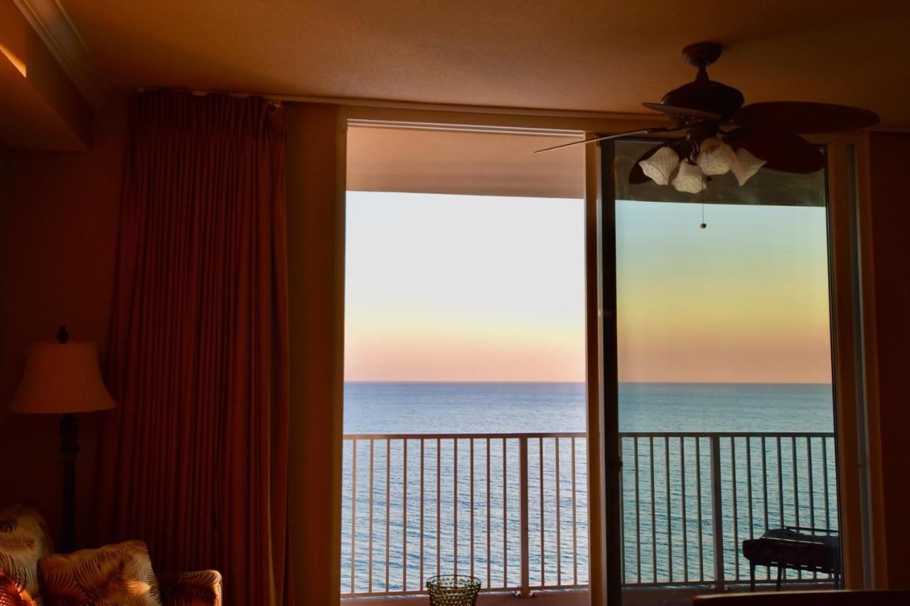 Amazing Sunset Oceanfront Condo Panama Stadt Exterior foto